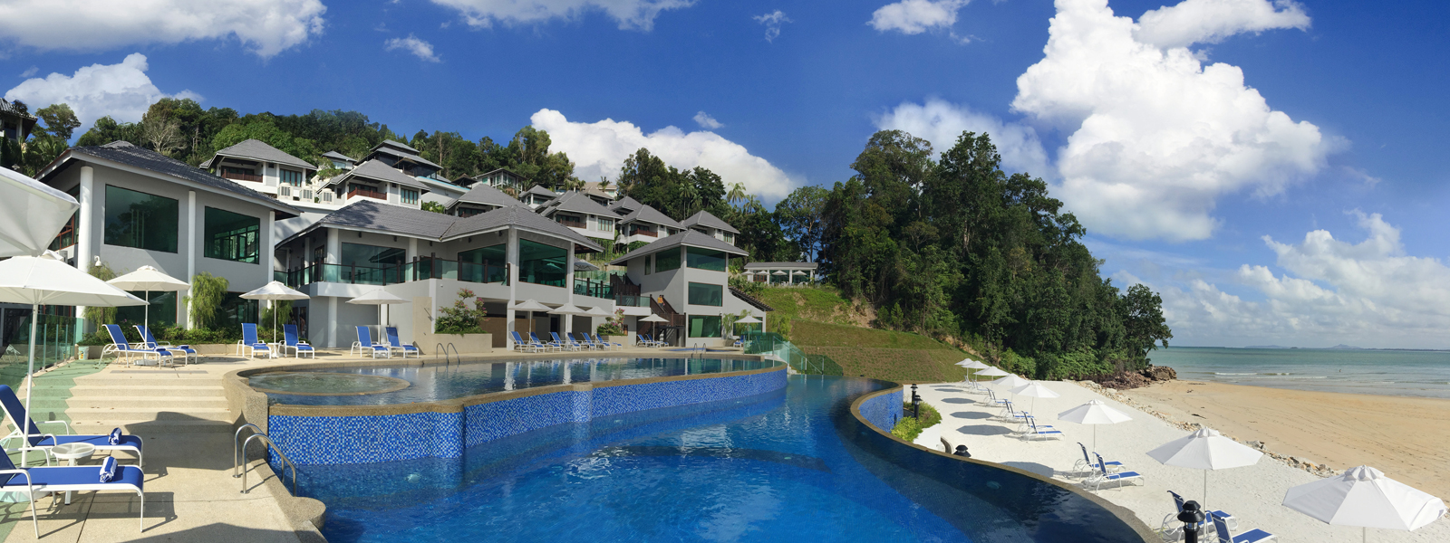 Pool cherating private villa with Holiday Villa