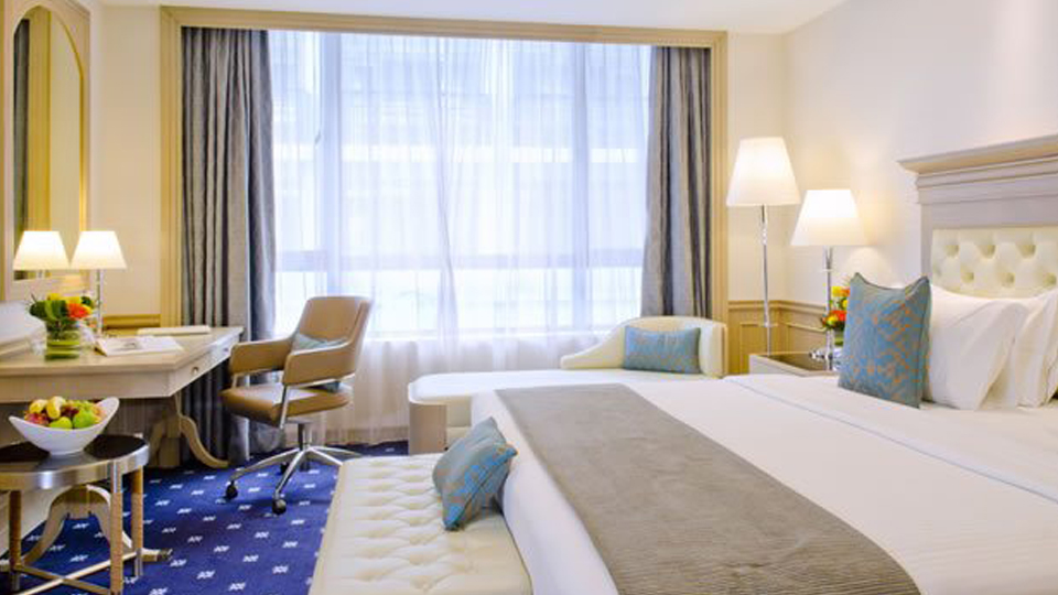 Top Deluxe Room with pool view