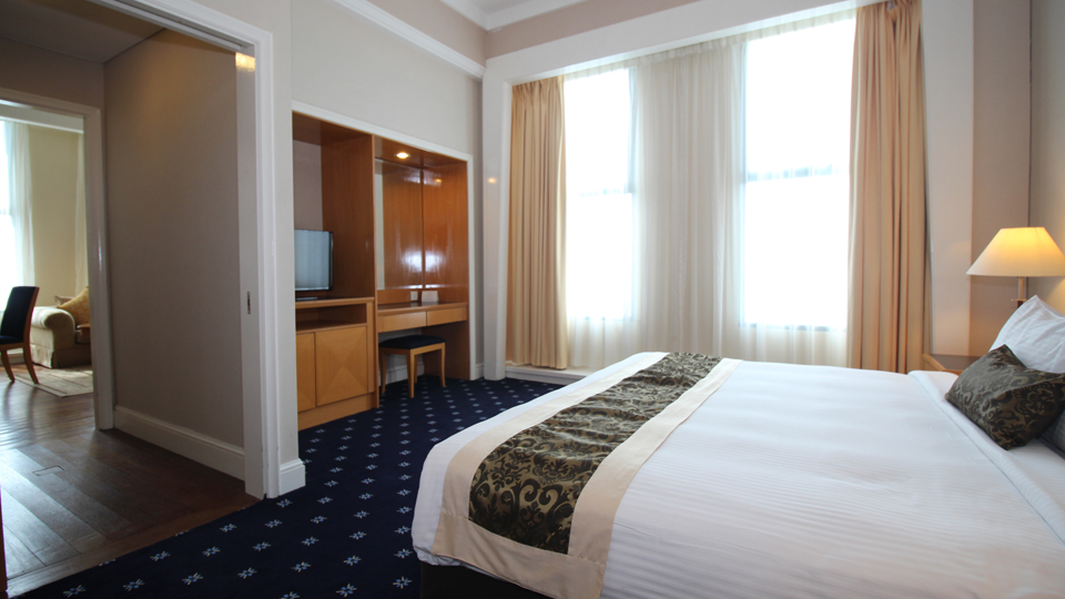 Luxurious Executive Suite for business and leisure travelers