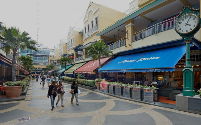 Explore attractions near Royale Chulan The Curve